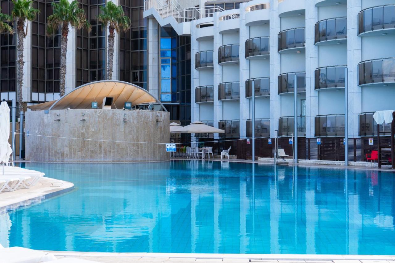 Lex Home In A Luxury Hotel Herzliya Bagian luar foto